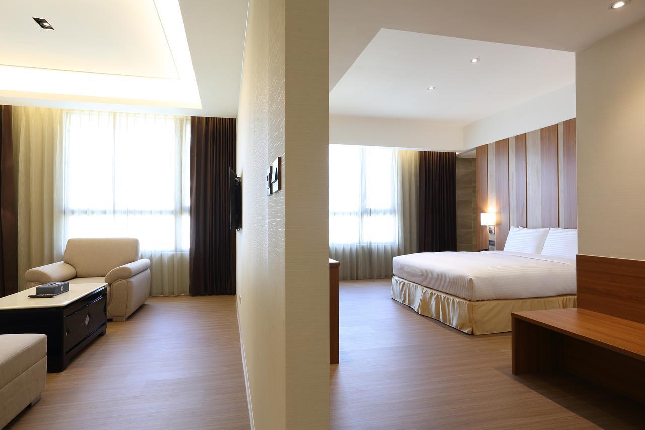 Full Kind Hotel Hualien Exterior foto
